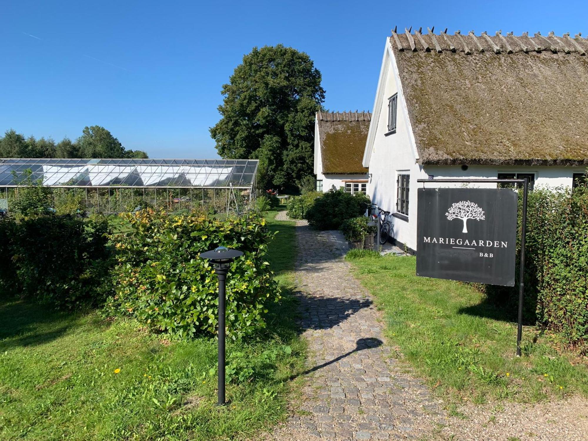 Mariegaardens Gæstehus Hillerød Exterior foto